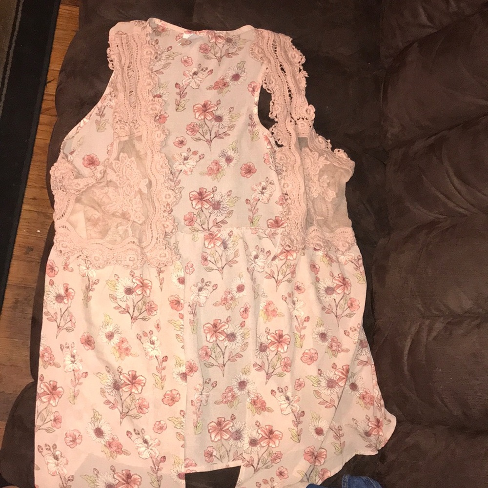 Sleeveless Shawl